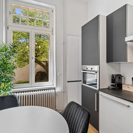 Apartment Sleek And Sophisticated In Prime Location Luxembourg