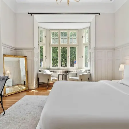 Sleek And Sophisticated In Prime Location * Luxembourg