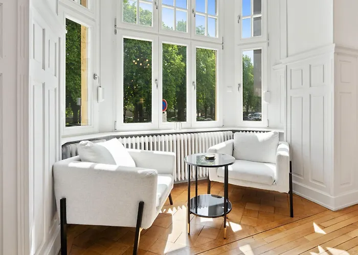 Sleek And Sophisticated In Prime Location * 卢森堡